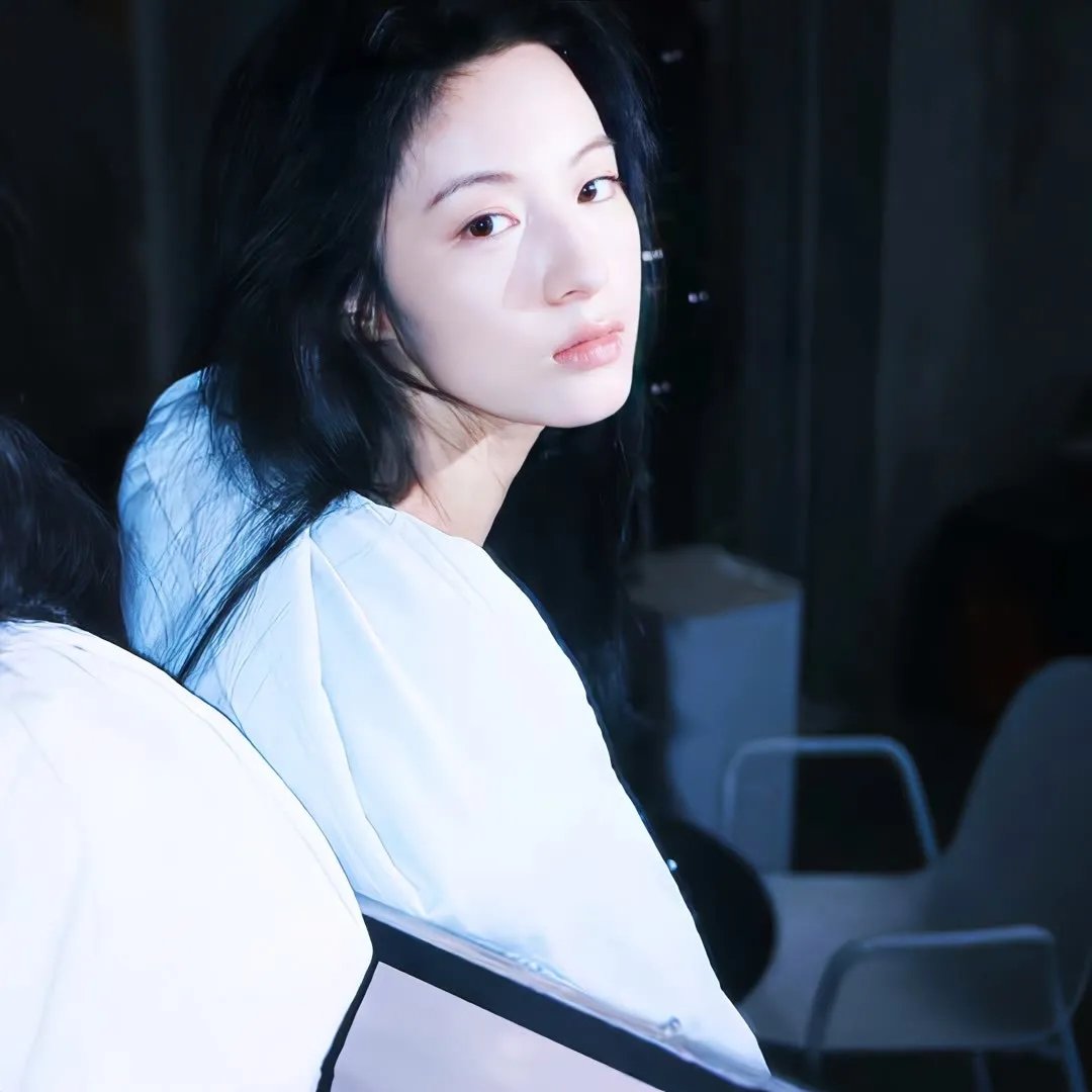 毒蜂海报